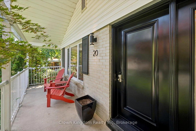 20 Lyncroft Drive