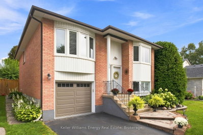 30 Alderbrook Drive • Clarington, ON photo 2