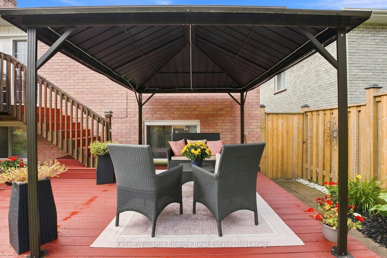 30 Alderbrook Drive • Clarington, ON photo 35