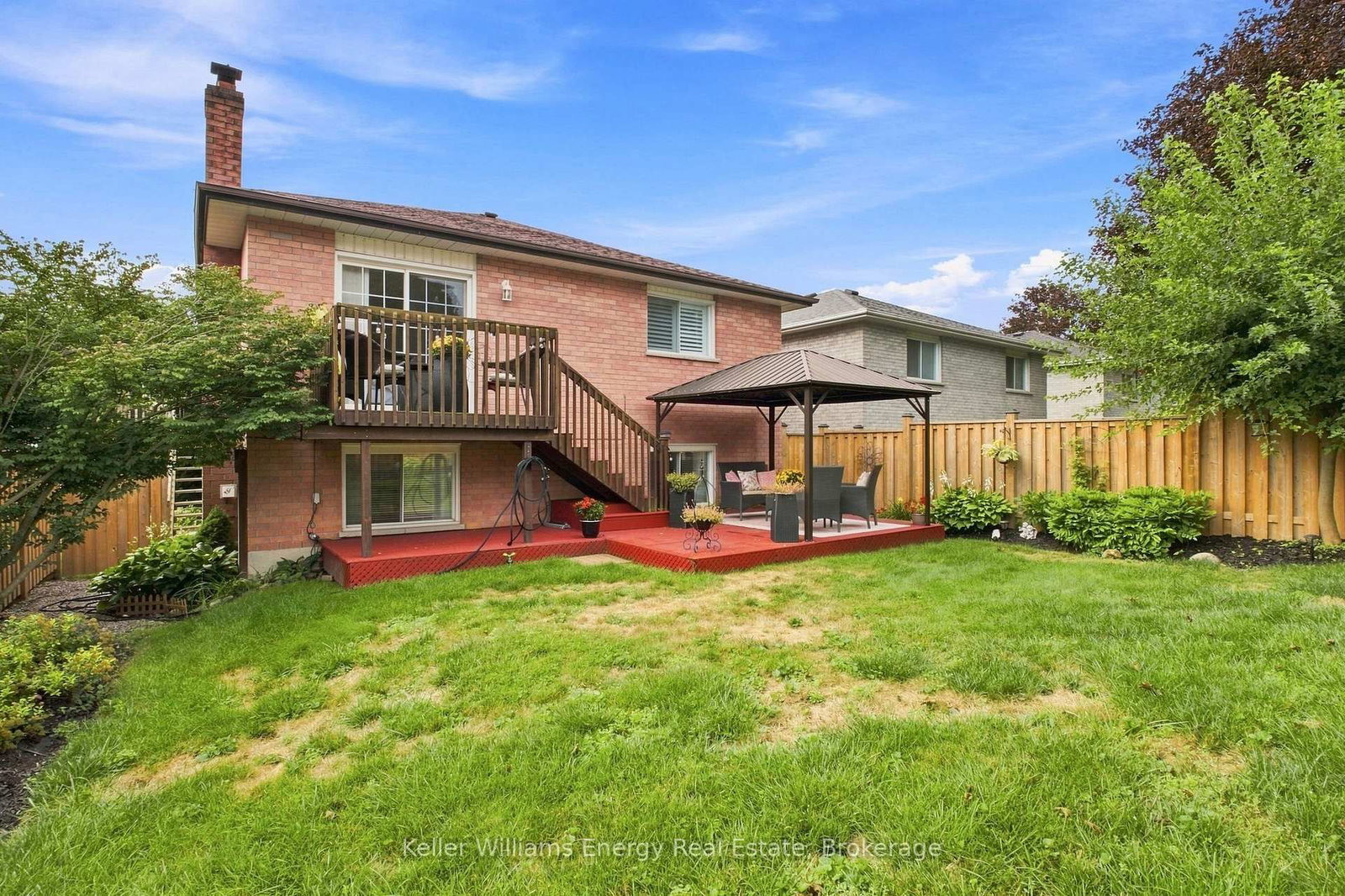 30 Alderbrook Drive • Clarington, ON photo 36