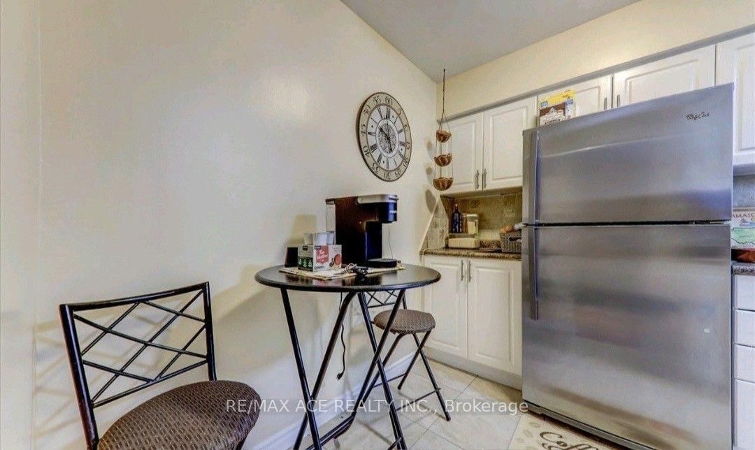 3420 Eglinton Avenue E • #608 • Toronto, ON photo 6
