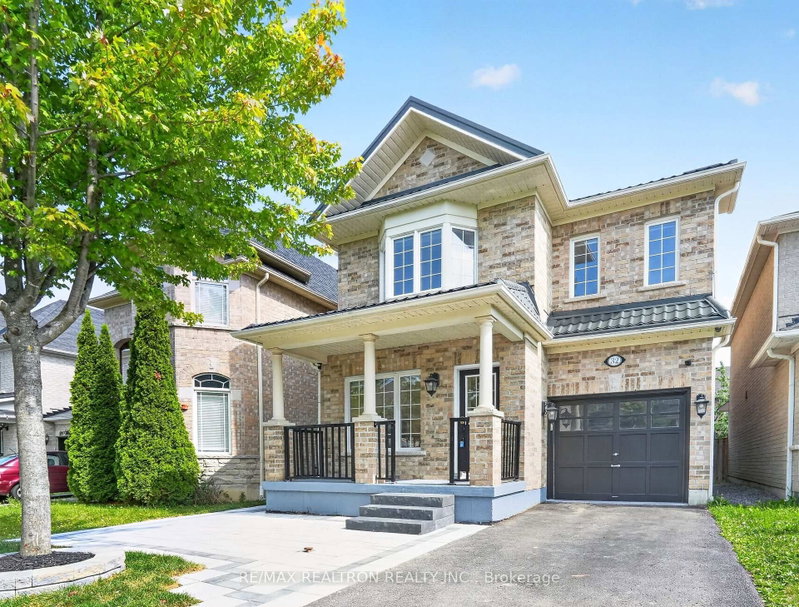 32 Whitlock Crescent