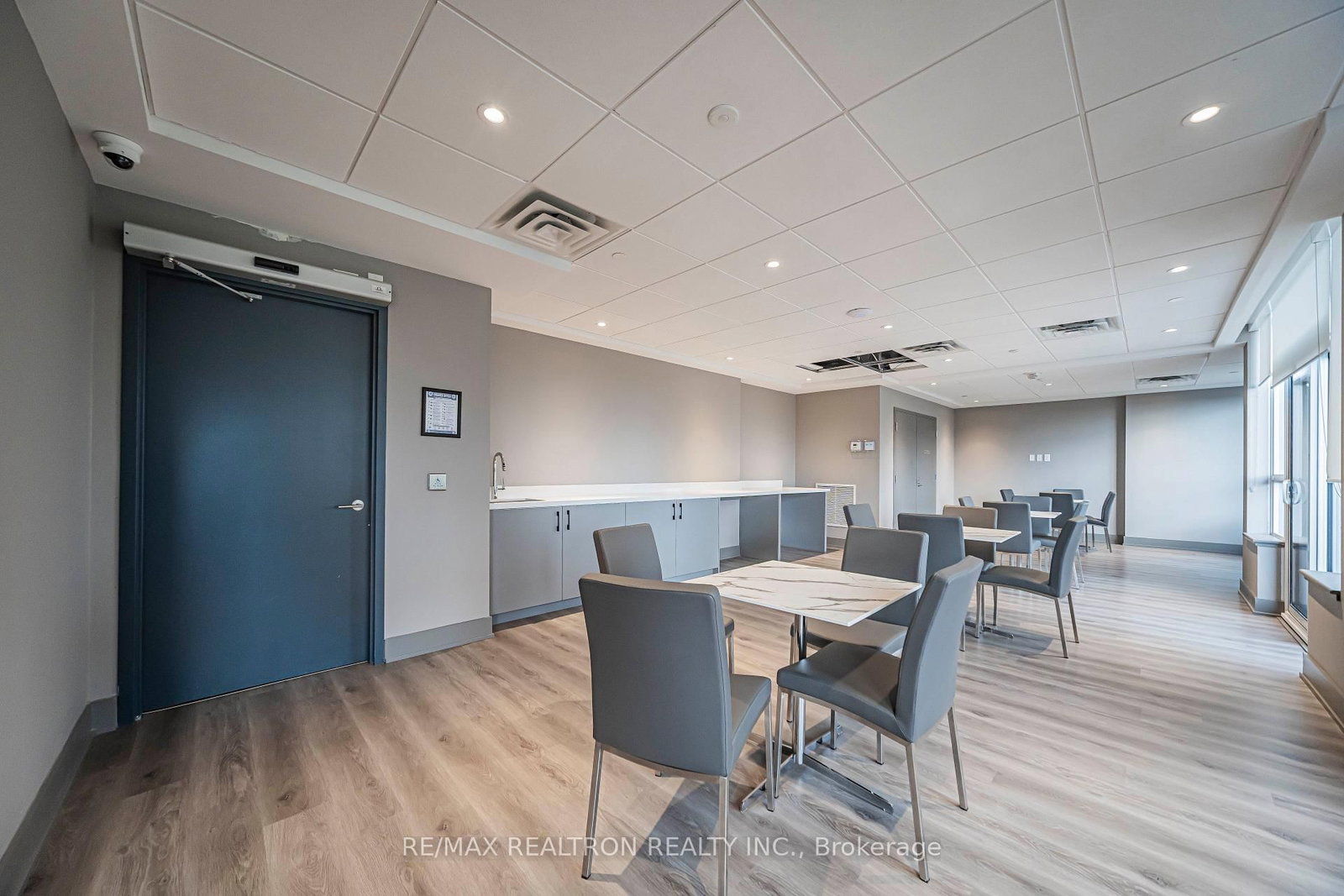 3260 SHEPPARD Avenue E • #2203 • Toronto, ON photo 38