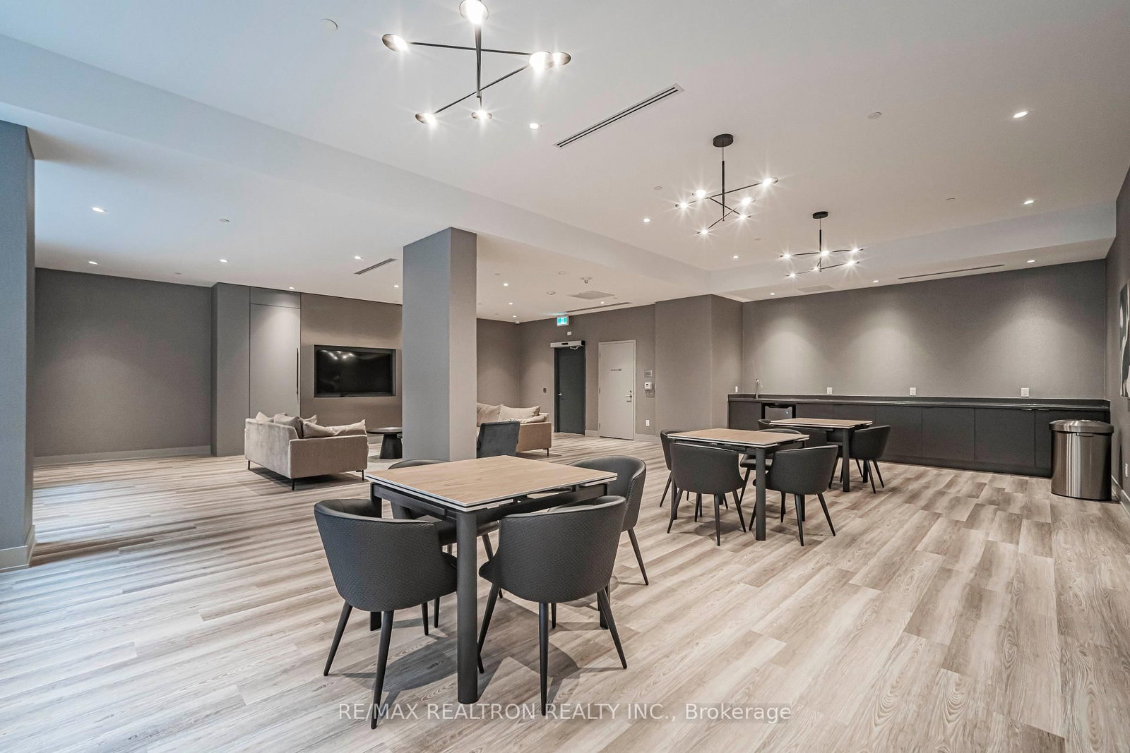 3260 SHEPPARD Avenue E • #2203 • Toronto, ON photo 42