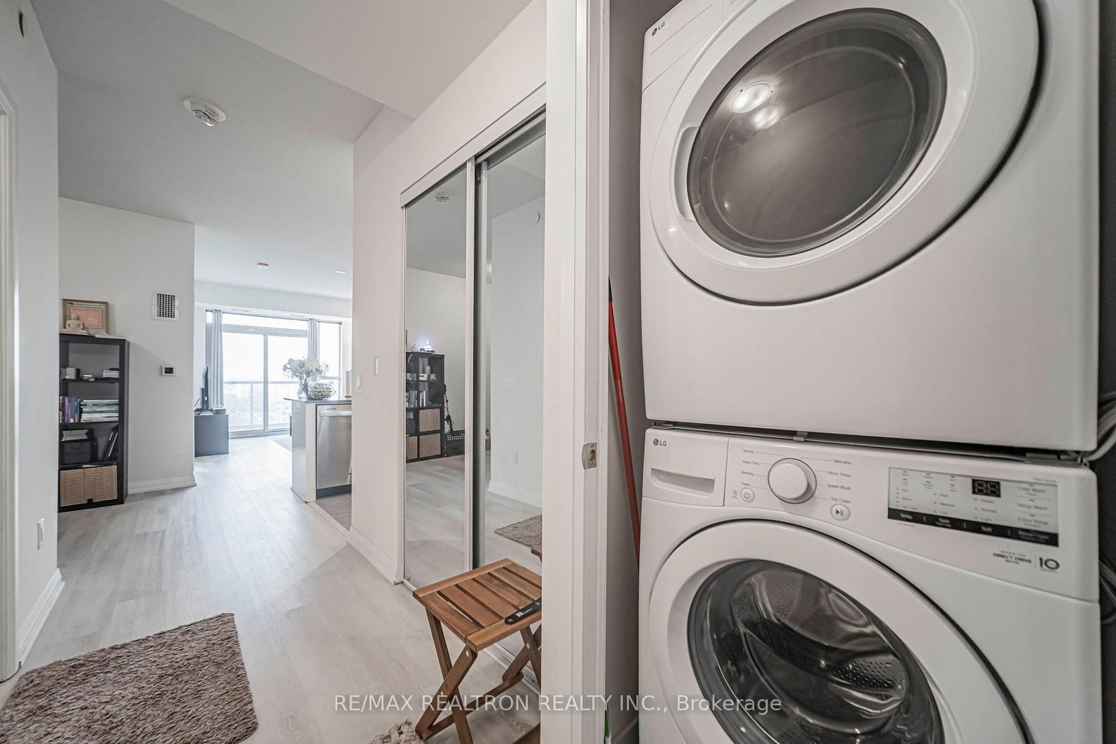 3260 SHEPPARD Avenue E • #2203 • Toronto, ON photo 5