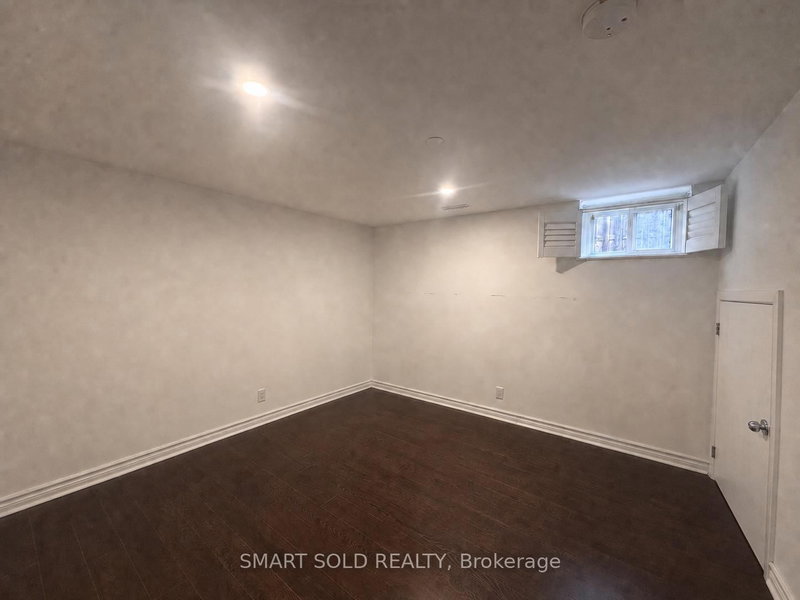 98 Sonmore Drive