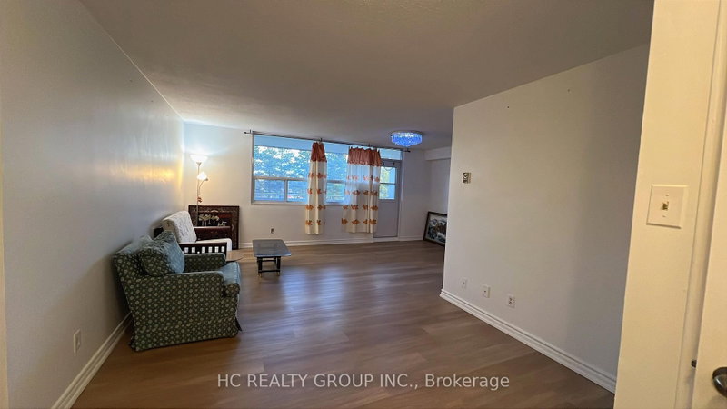 210 - 2550 Pharmacy Avenue