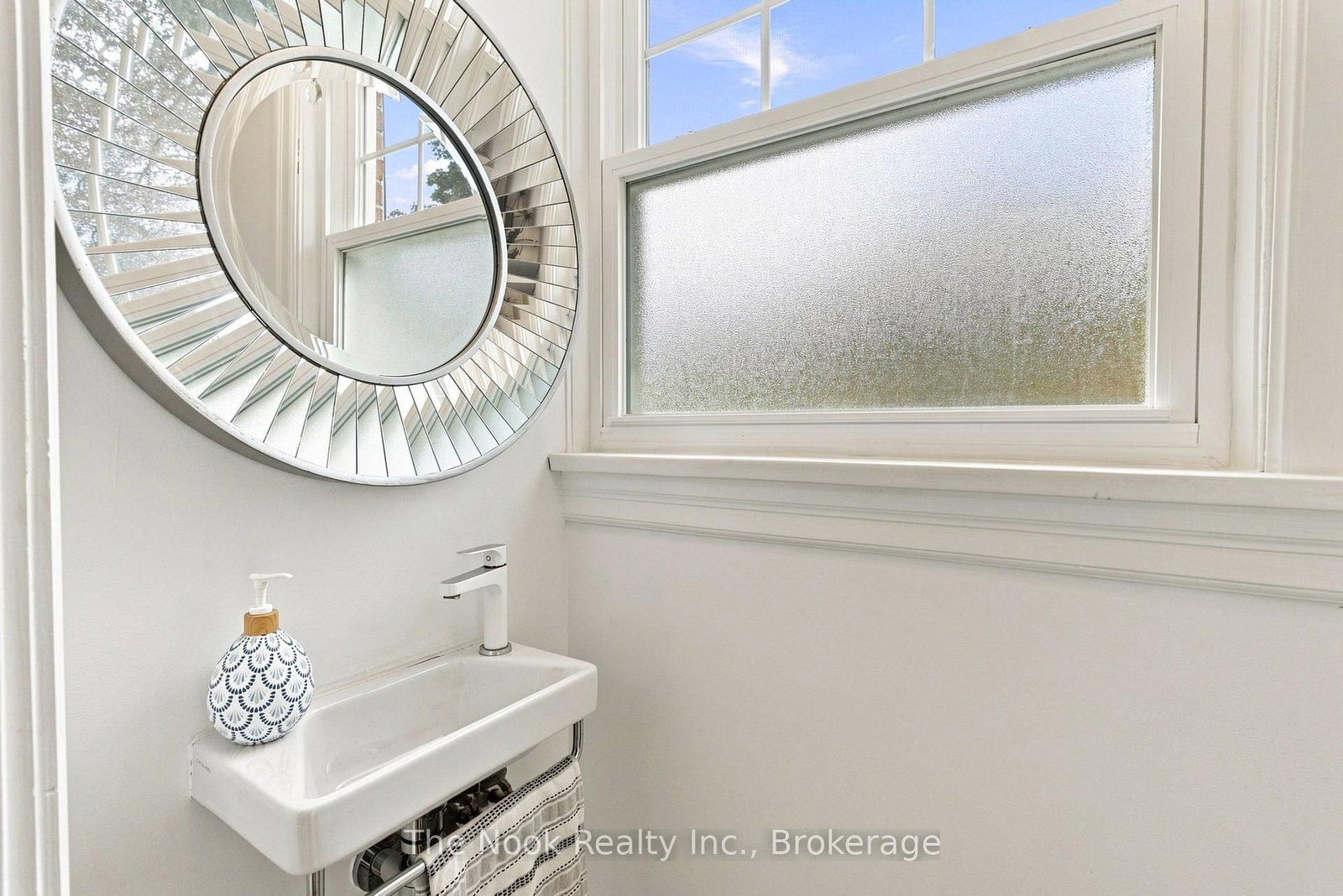 863 Masson Street • Oshawa, ON photo 19