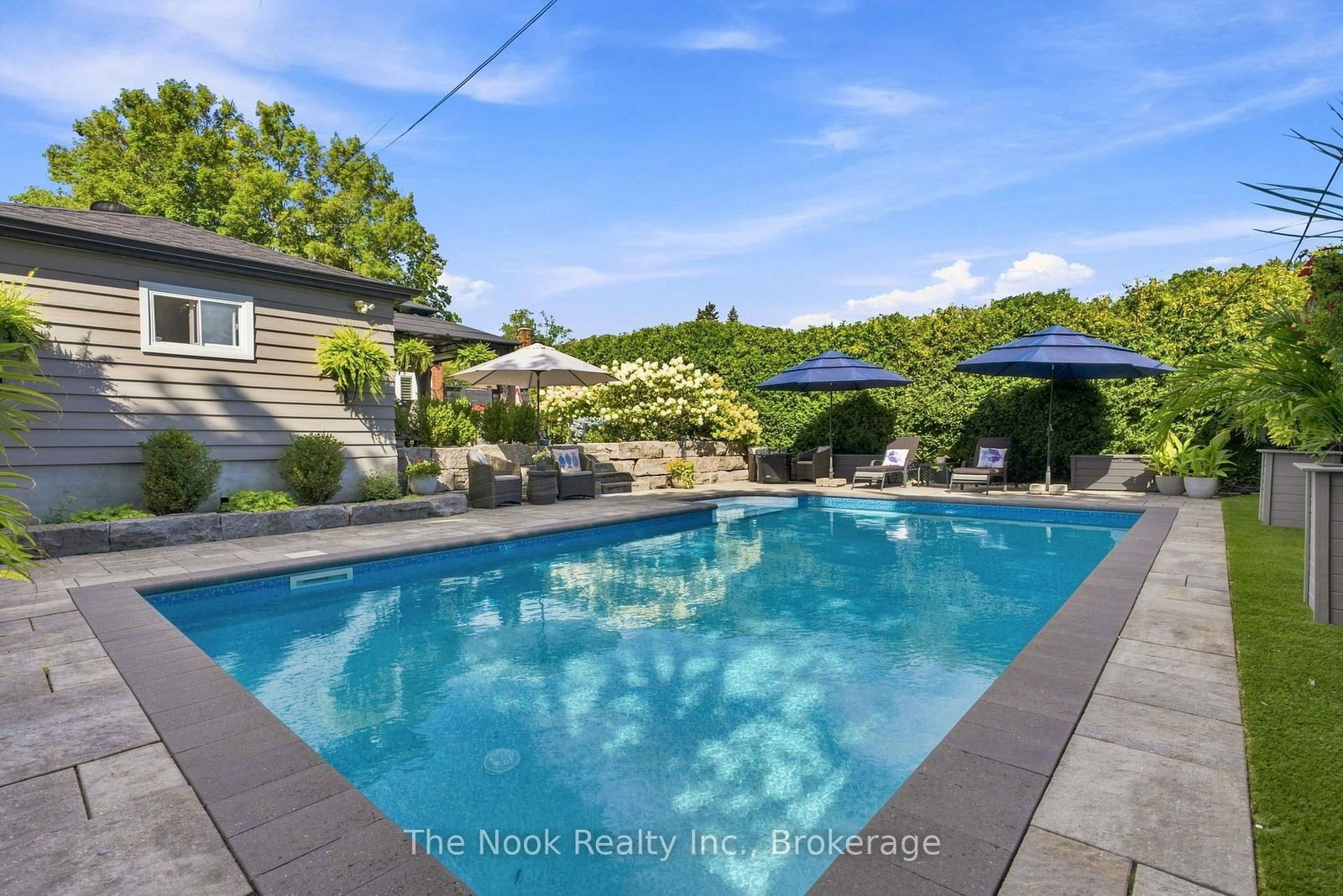 863 Masson Street • Oshawa, ON photo 38