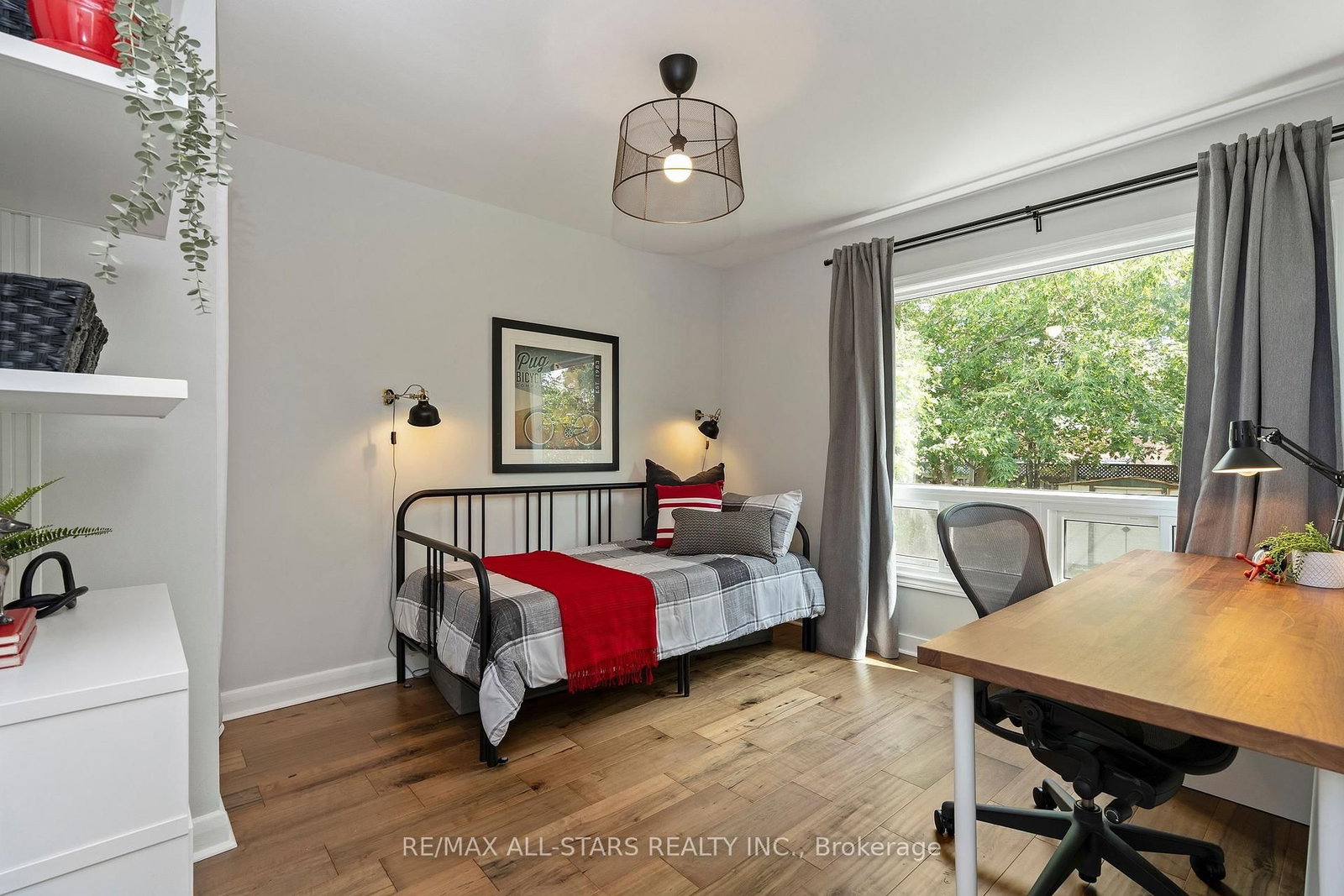 11 Penzance Drive • Toronto, ON photo 25