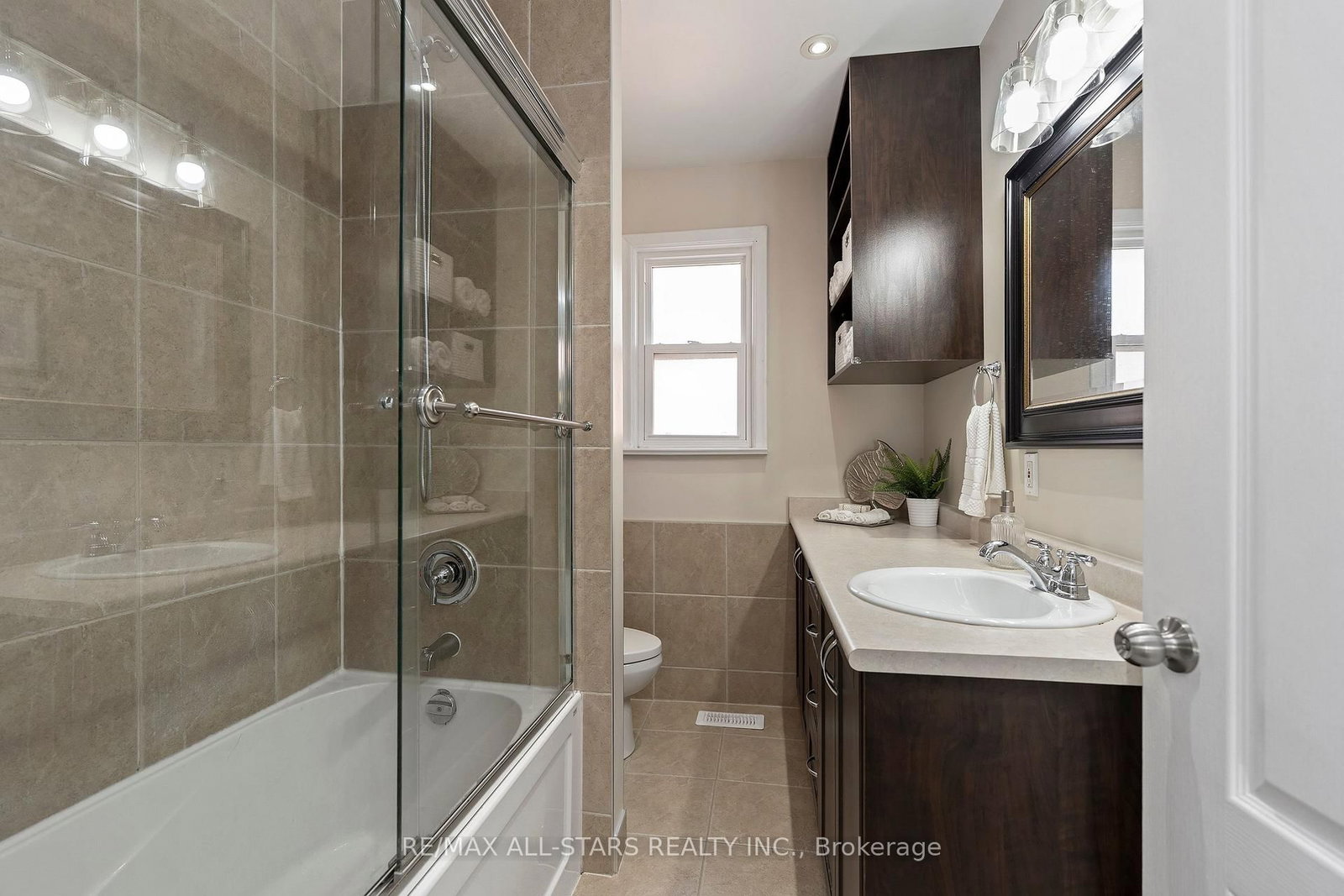 11 Penzance Drive • Toronto, ON photo 30