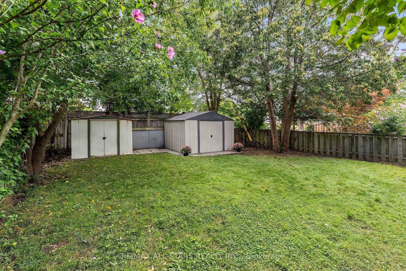 11 Penzance Drive • Toronto, ON photo 43