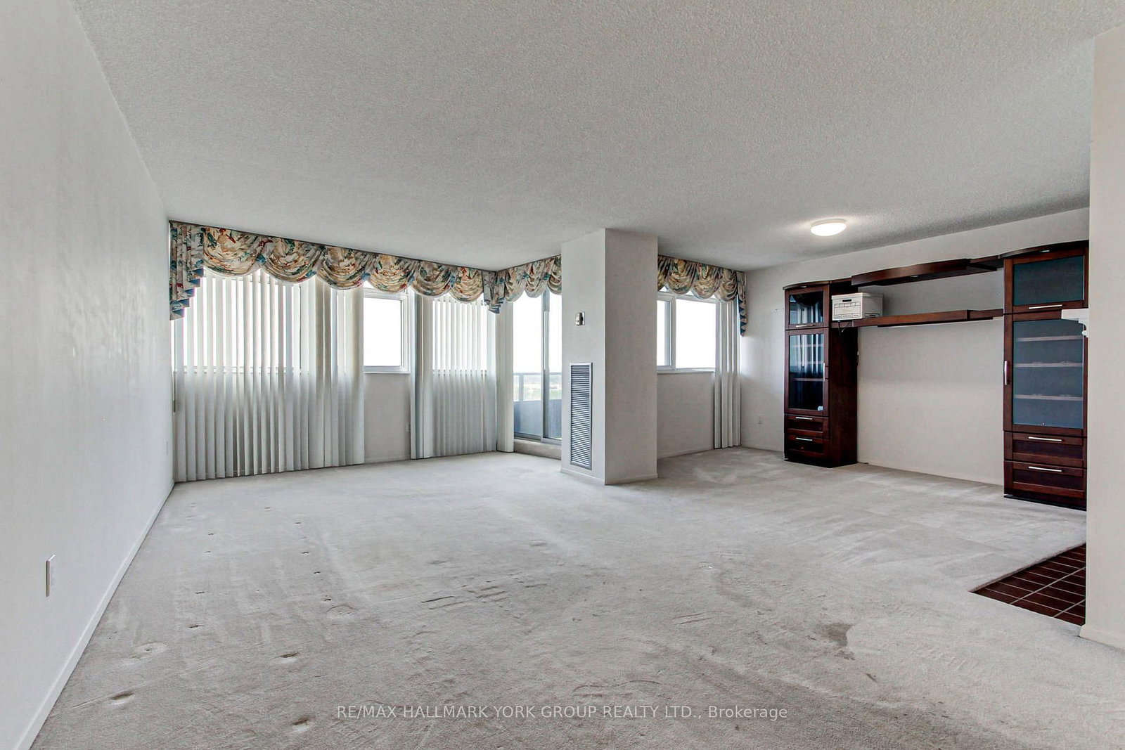 3151 Bridletowne Circle • #2208 • Toronto, ON photo 16