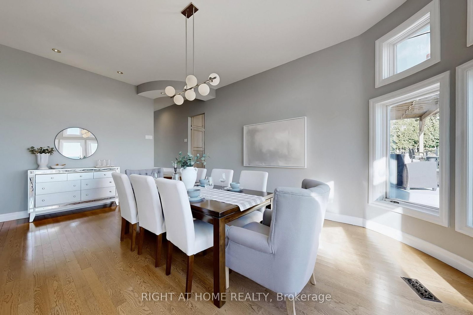26 Ontoro Boulevard • Ajax, ON photo 19