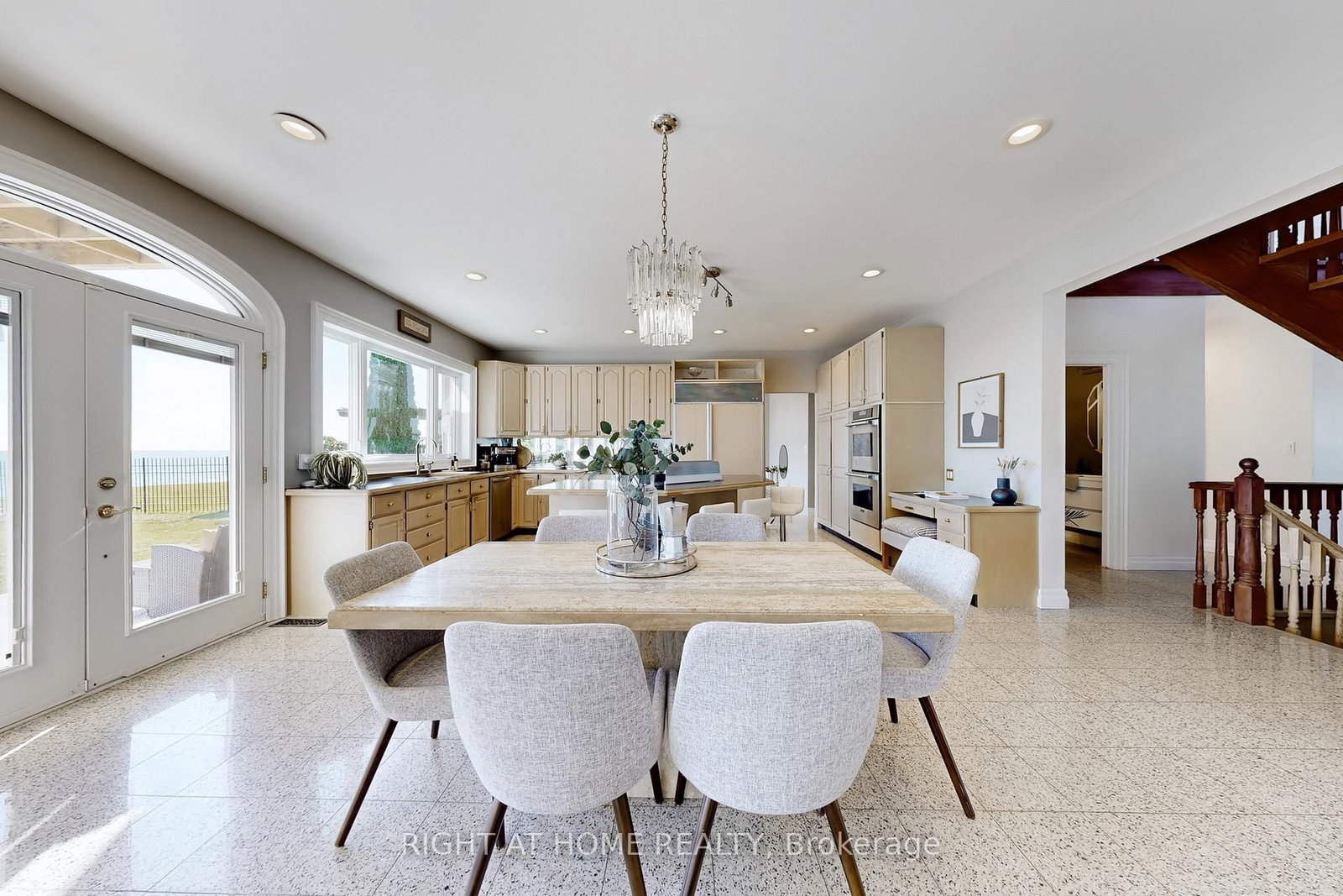 26 Ontoro Boulevard • Ajax, ON photo 20