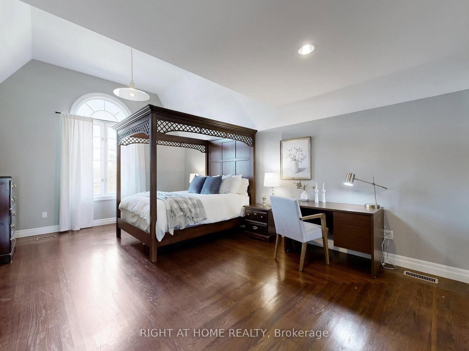 26 Ontoro Boulevard • Ajax, ON photo 38