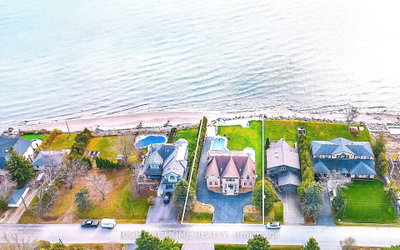 26 Ontoro Boulevard • Ajax, ON photo 4