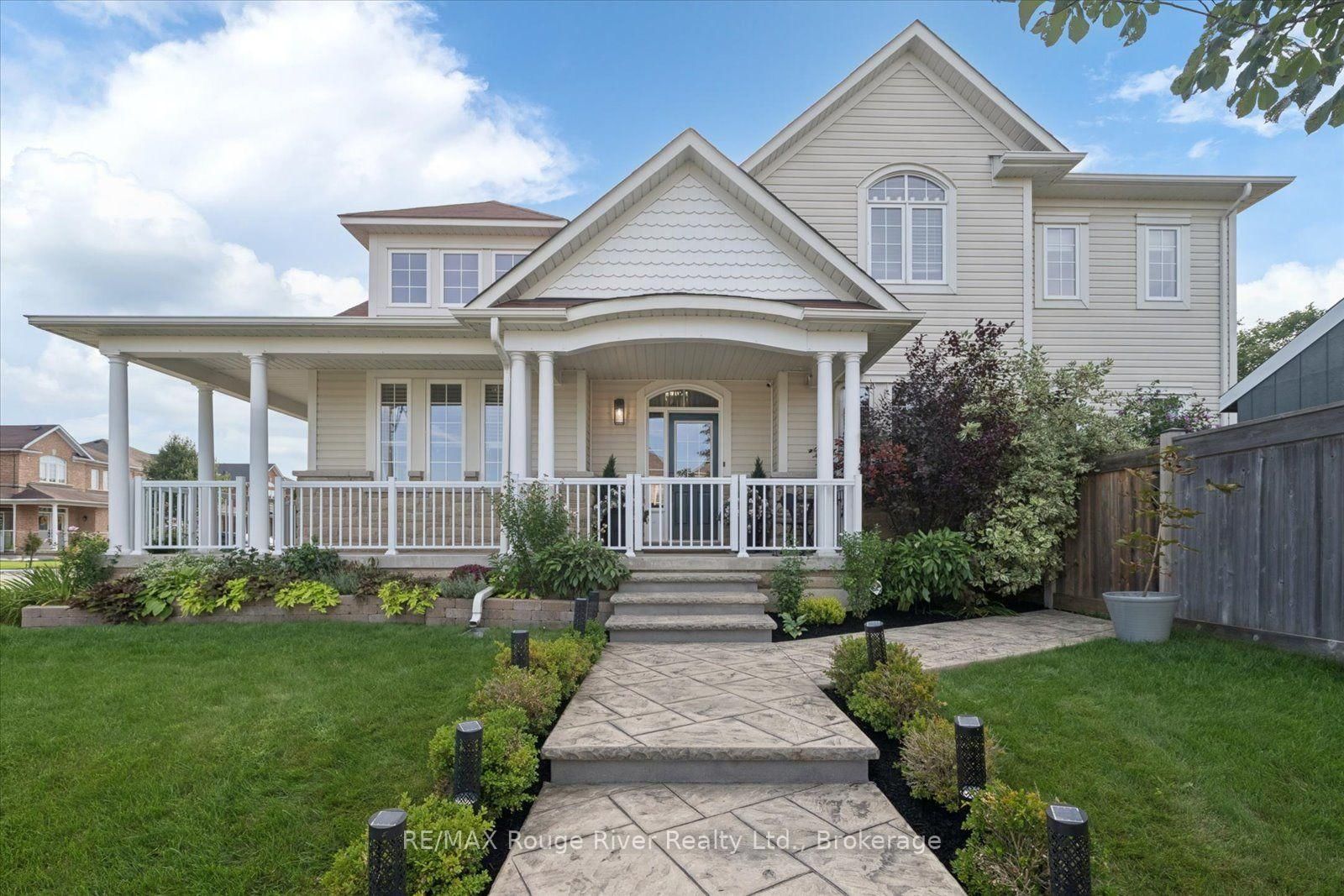 14 Chiswick Avenue • Whitby, ON photo 1