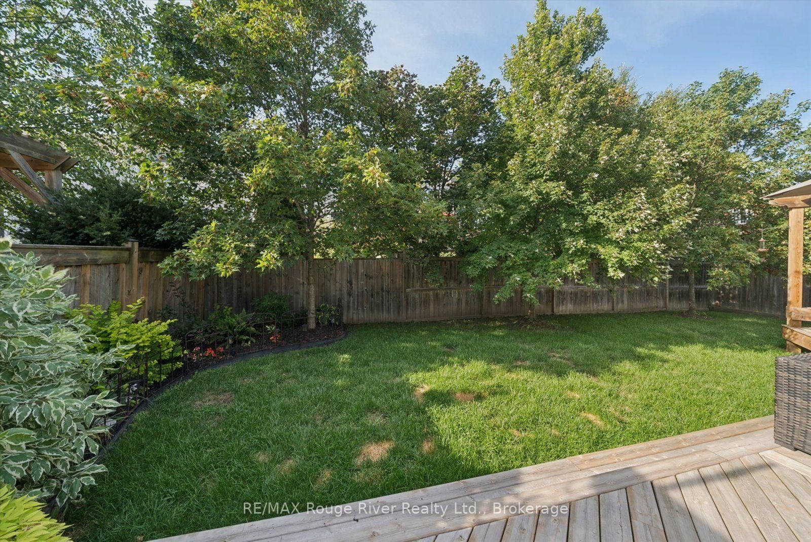 14 Chiswick Avenue • Whitby, ON photo 41
