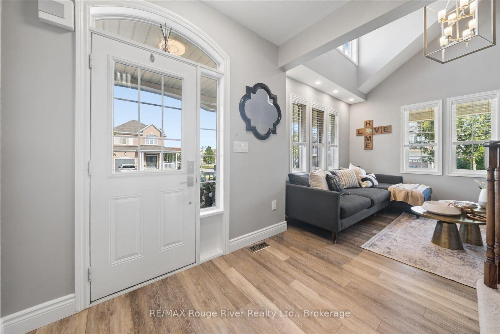 14 Chiswick Avenue • Whitby, ON photo 8