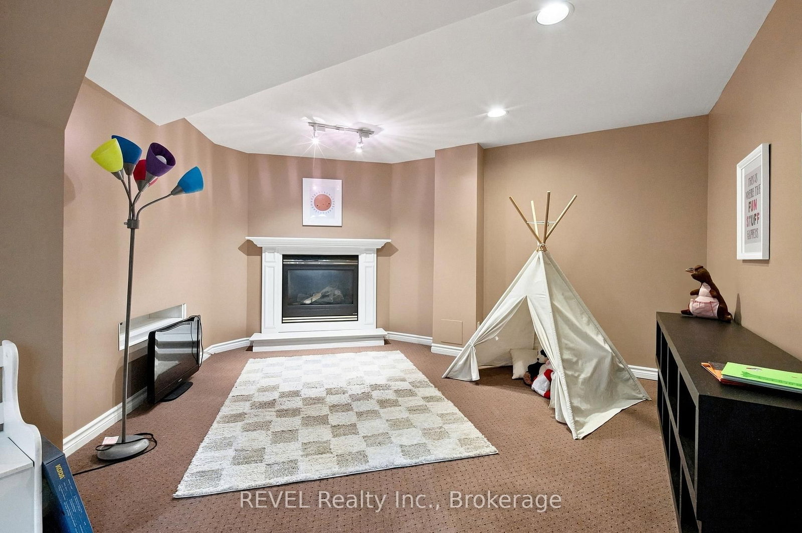 28 Falstaff Crescent • Whitby, ON photo 30