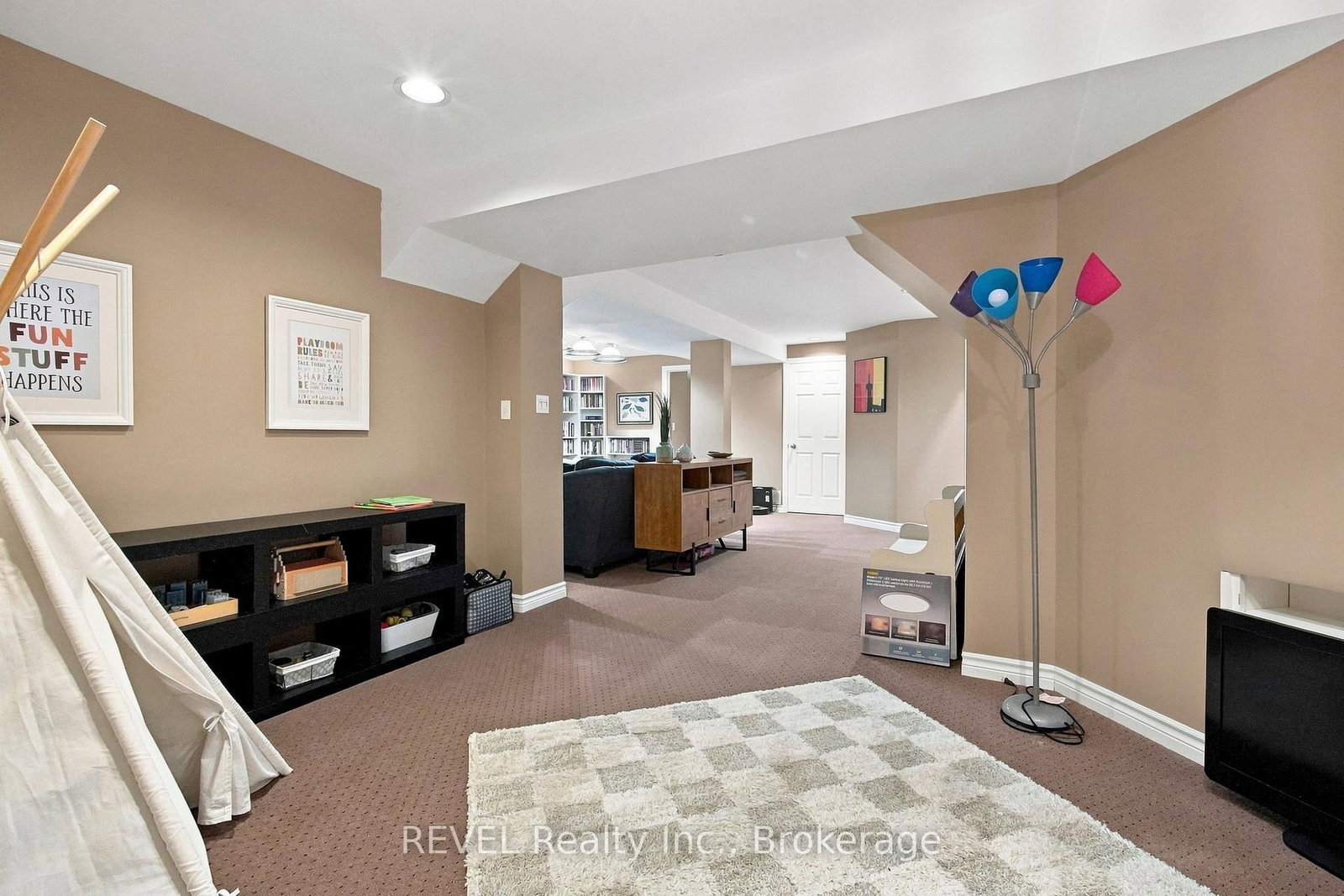 28 Falstaff Crescent • Whitby, ON photo 31