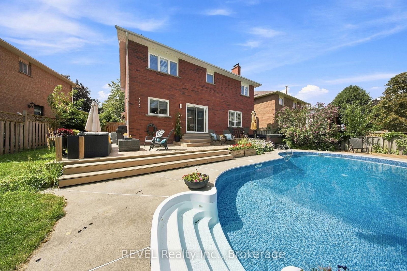 28 Falstaff Crescent • Whitby, ON photo 39