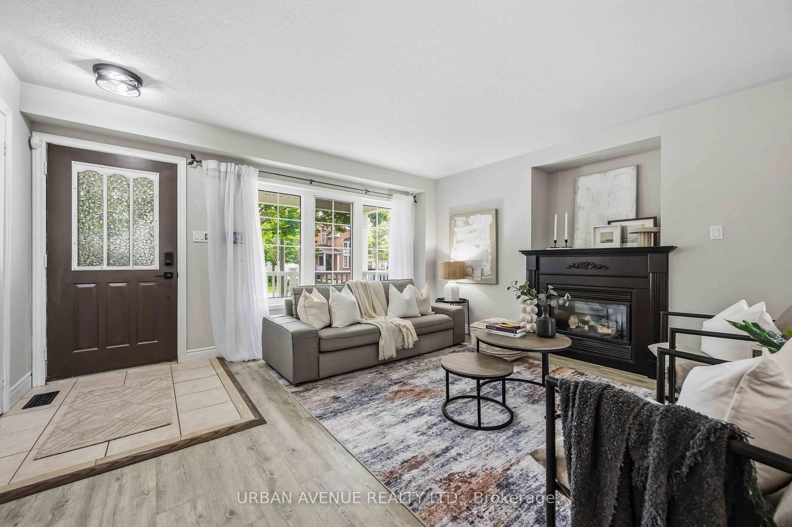 1380 Linstead Street • Oshawa, ON photo 4
