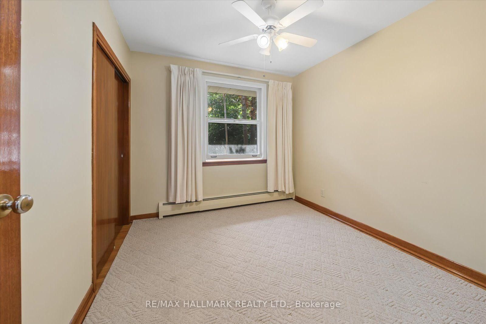51 Allister Avenue • Toronto, ON photo 18