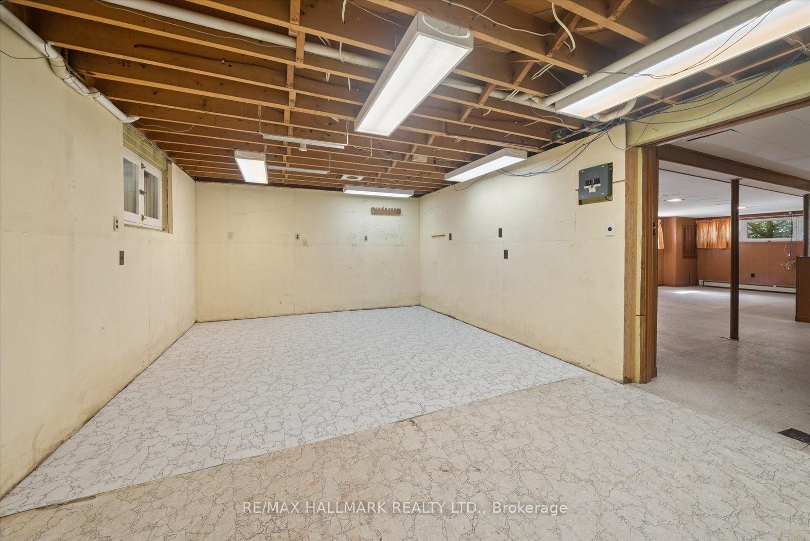 51 Allister Avenue • Toronto, ON photo 30