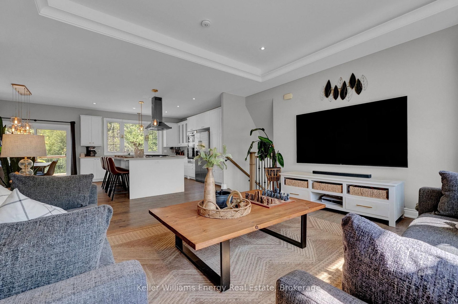 29 Waldweg Drive • Scugog, ON photo 11