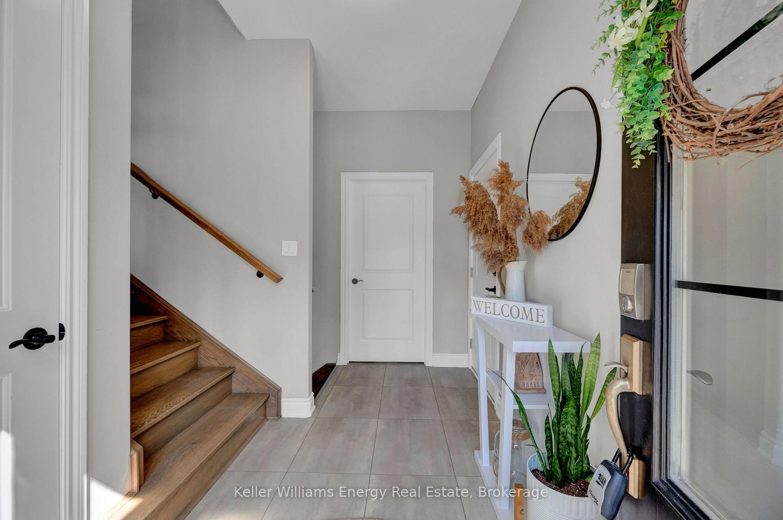 29 Waldweg Drive • Scugog, ON photo 6