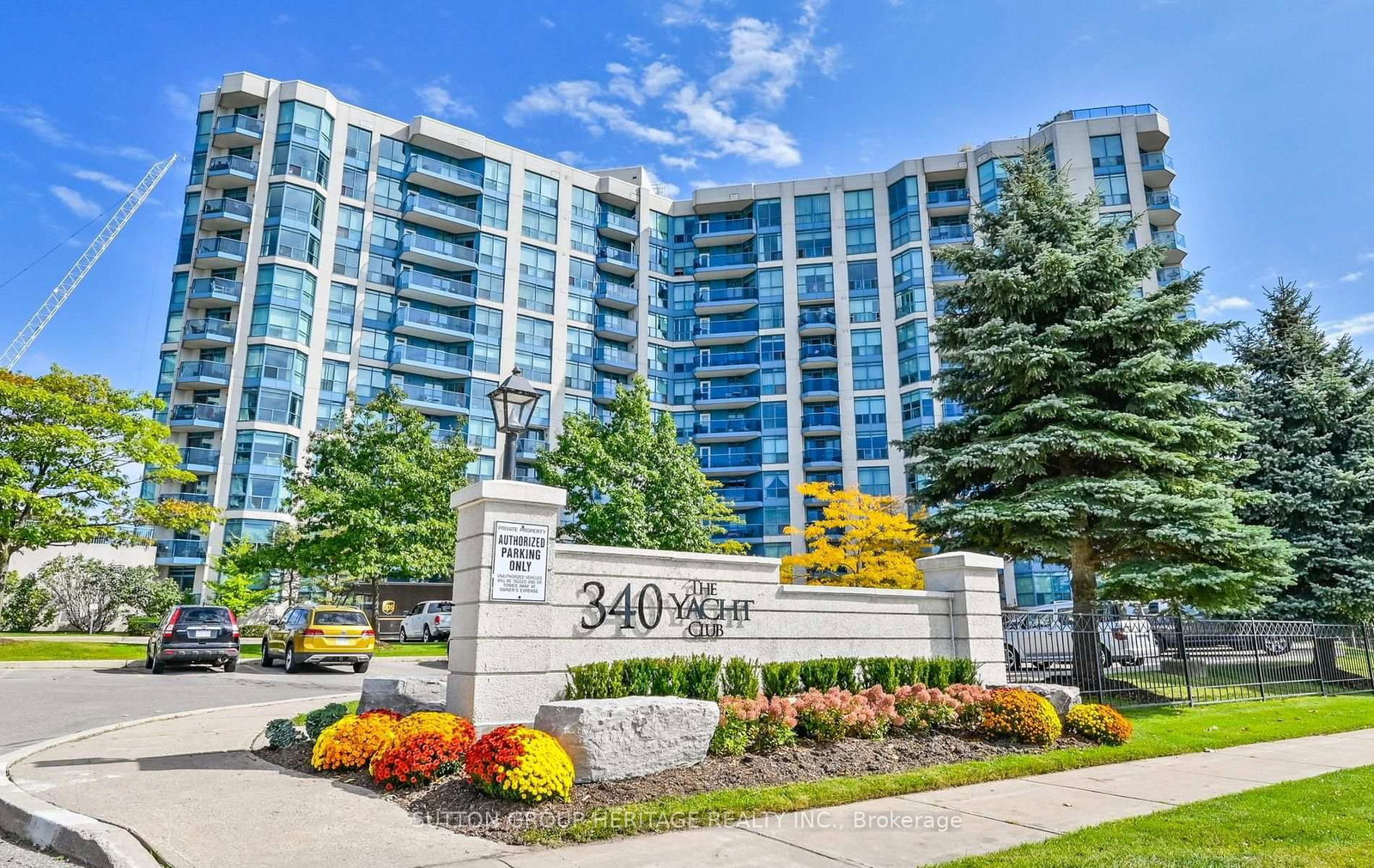 340 Watson Street W • #902 • Whitby, ON photo 1