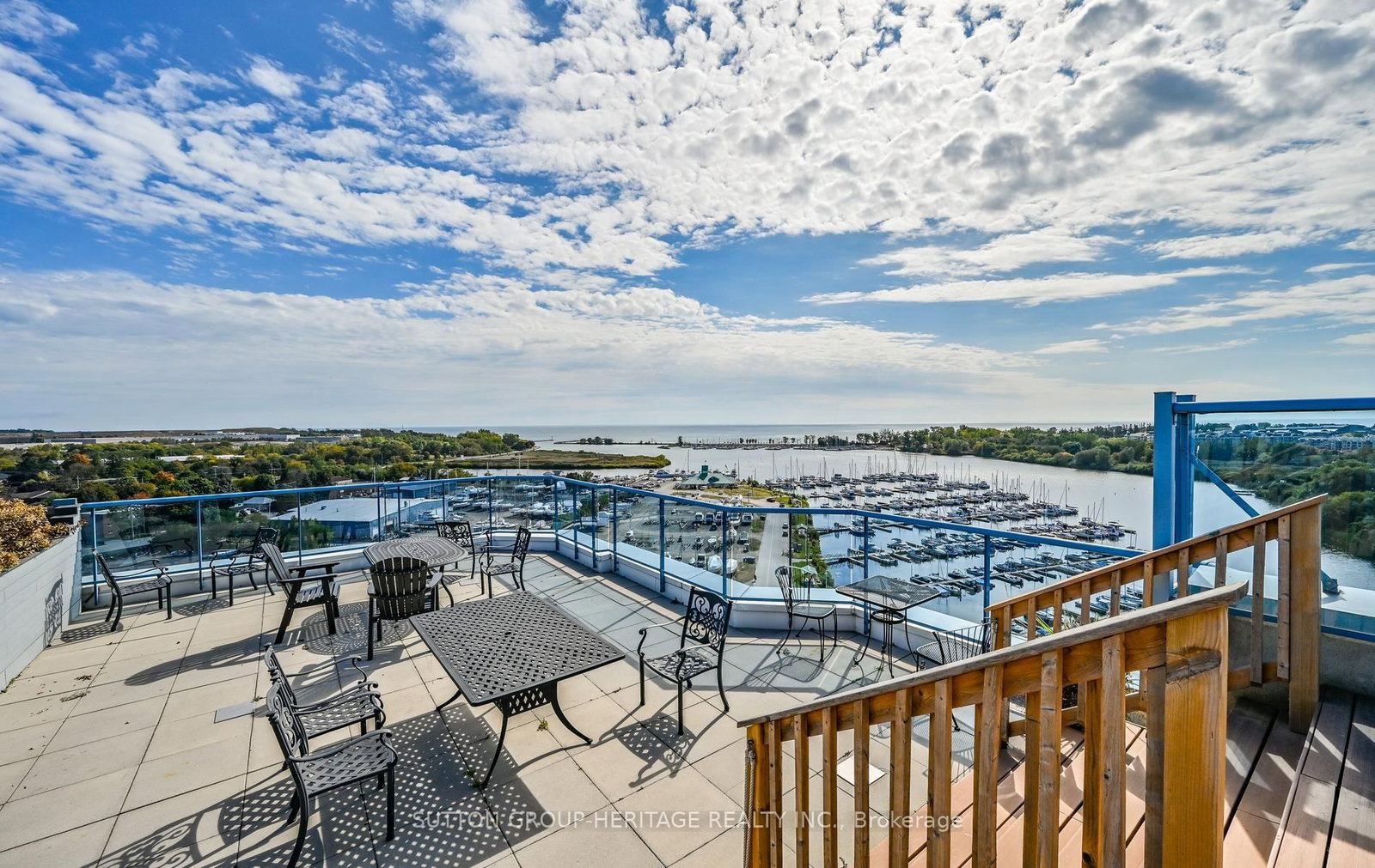 340 Watson Street W • #902 • Whitby, ON photo 35