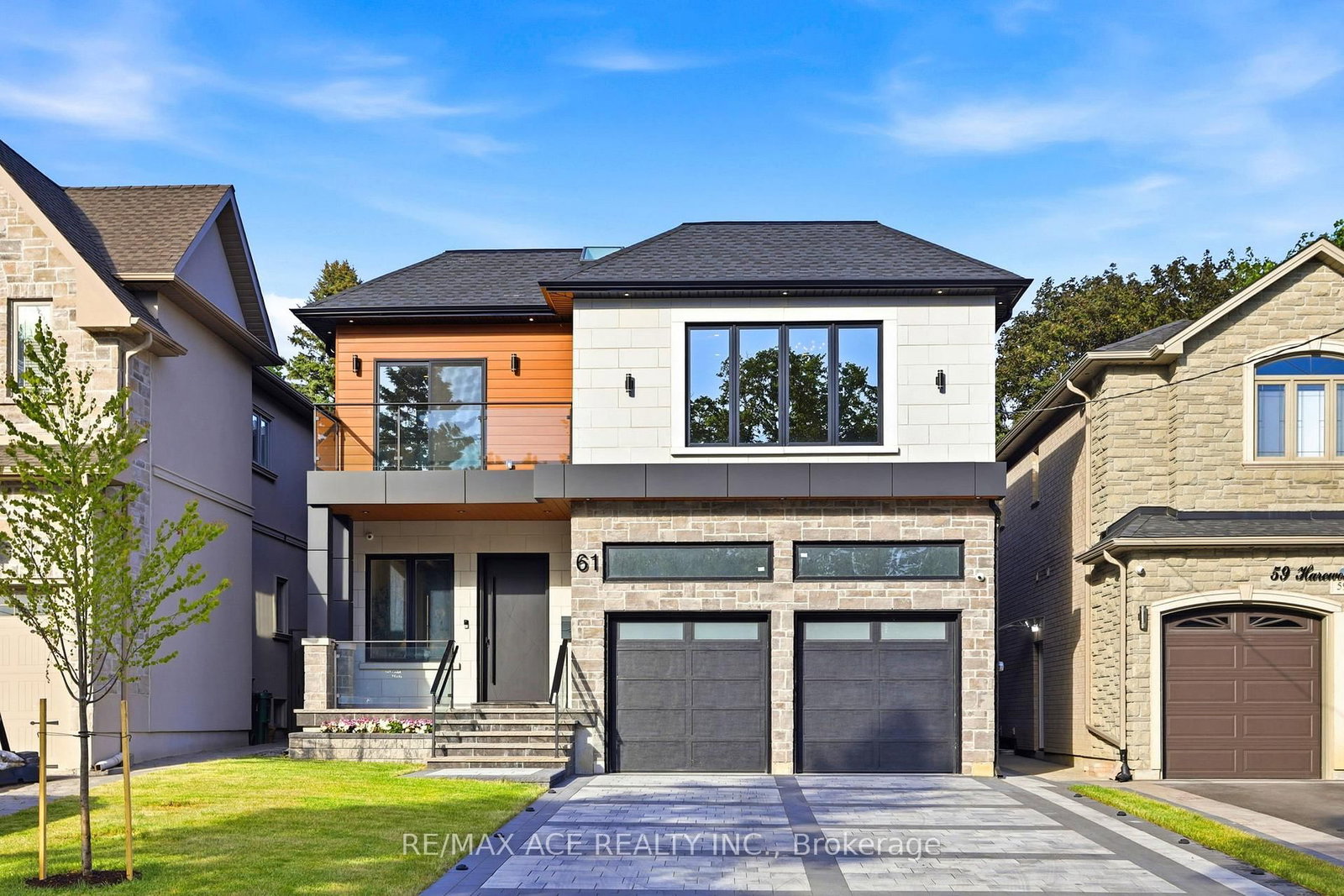 61 Harewood Avenue • Toronto, ON photo 1