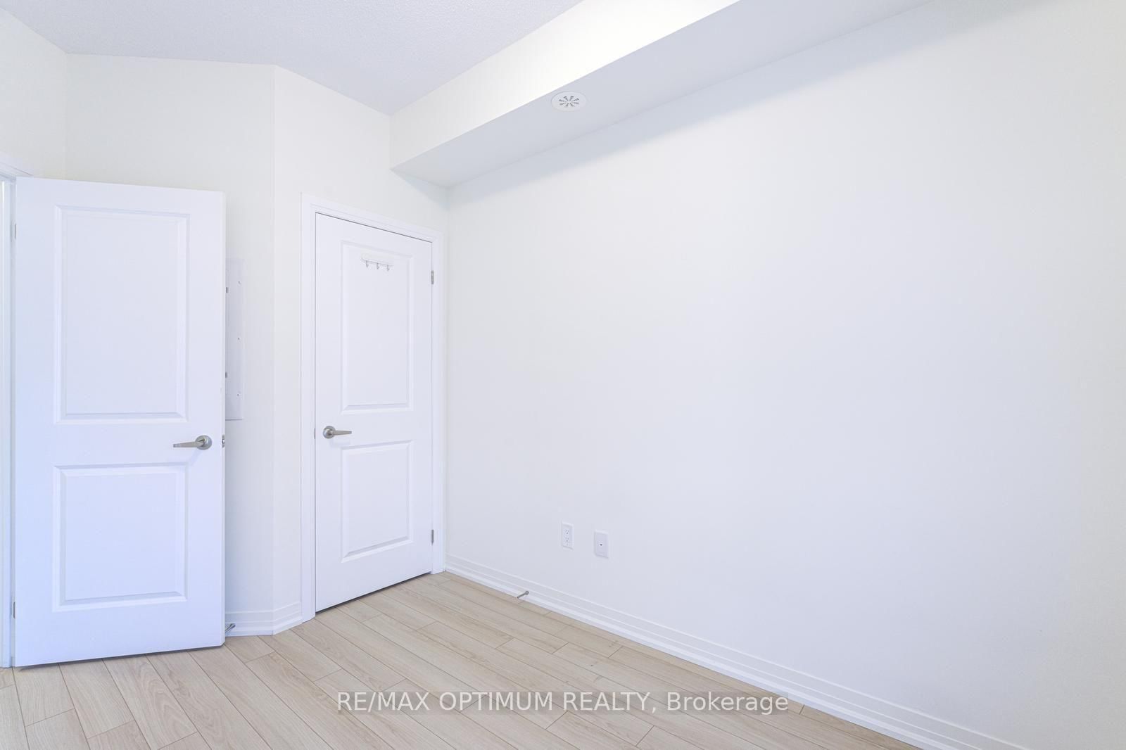 235 Mclevin Avenue • #4 • Toronto, ON photo 21
