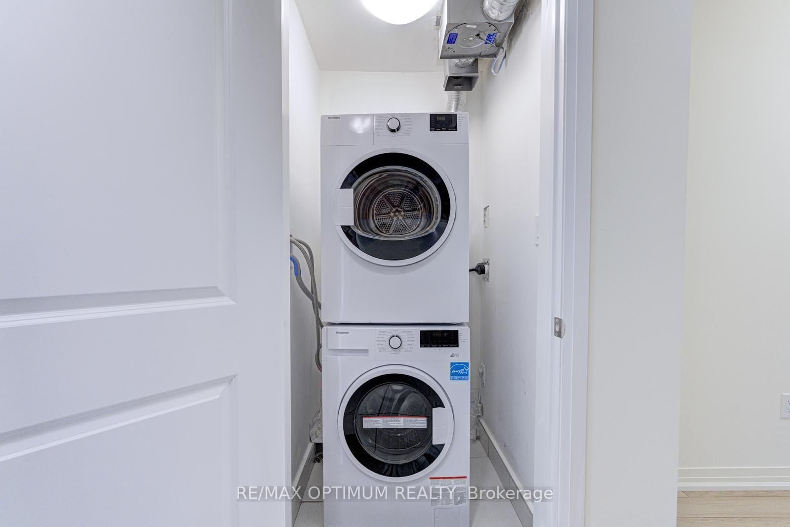 235 Mclevin Avenue • #4 • Toronto, ON photo 23
