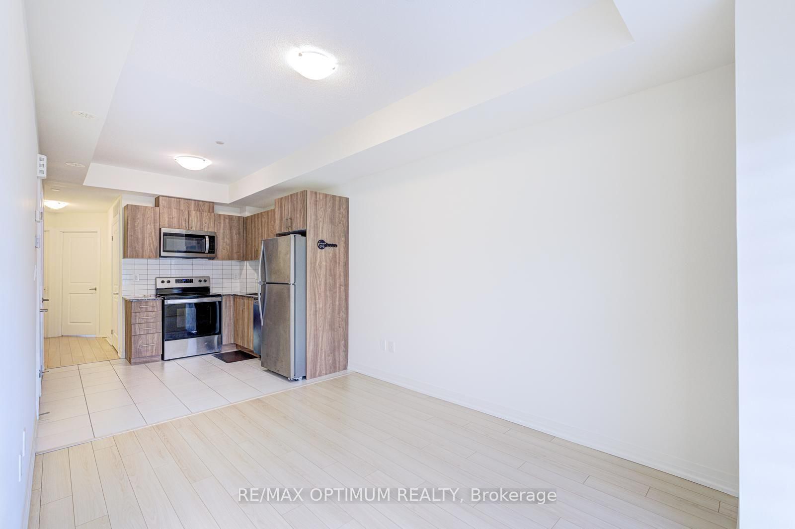 235 Mclevin Avenue • #4 • Toronto, ON photo 6