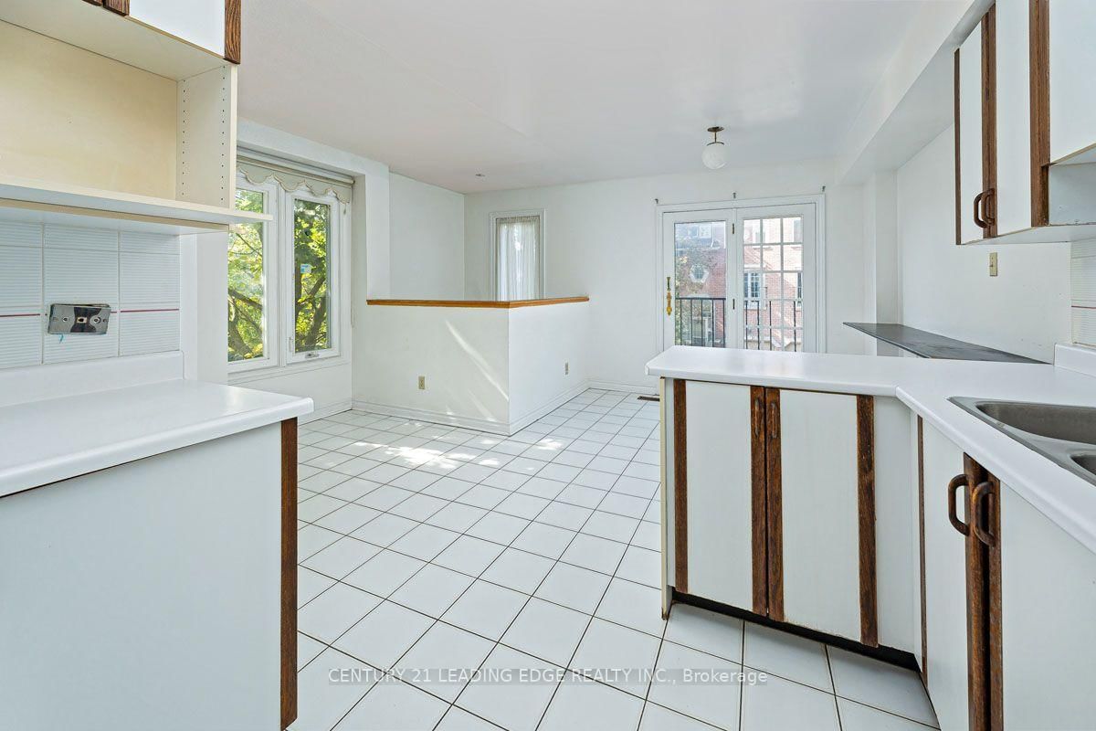 3 Reidmount Avenue • #1 • Toronto, ON photo 10