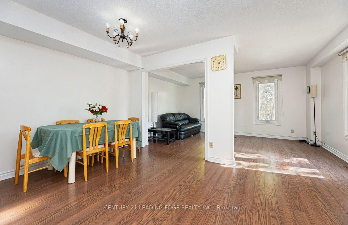 3 Reidmount Avenue • #1 • Toronto, ON photo 4