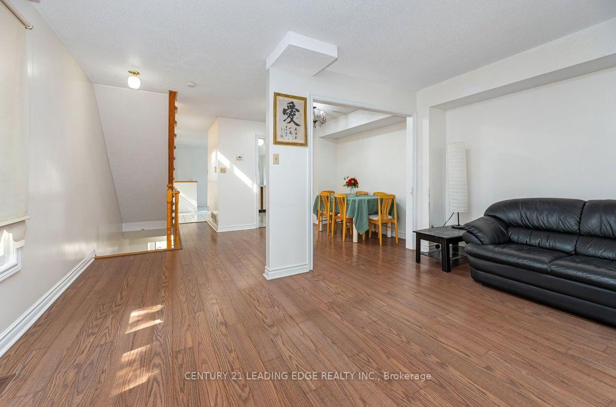 3 Reidmount Avenue • #1 • Toronto, ON photo 6