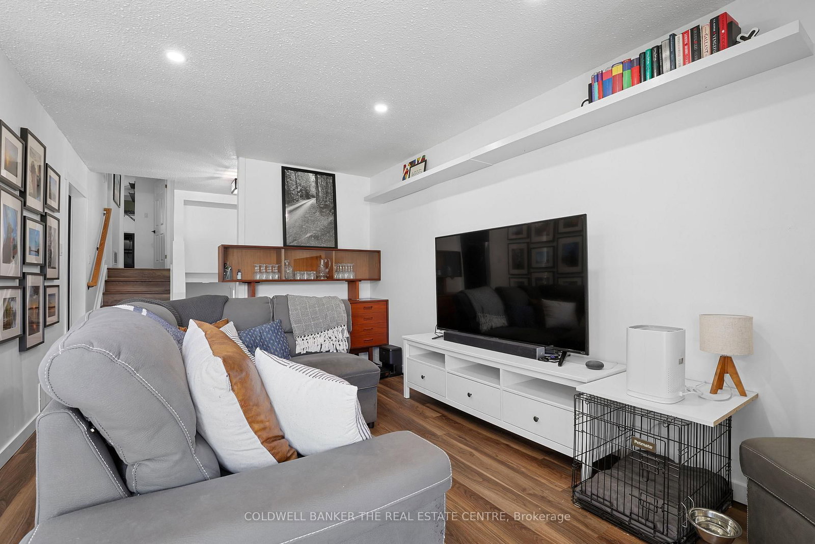 404 Burnley Court • Oshawa, ON photo 10