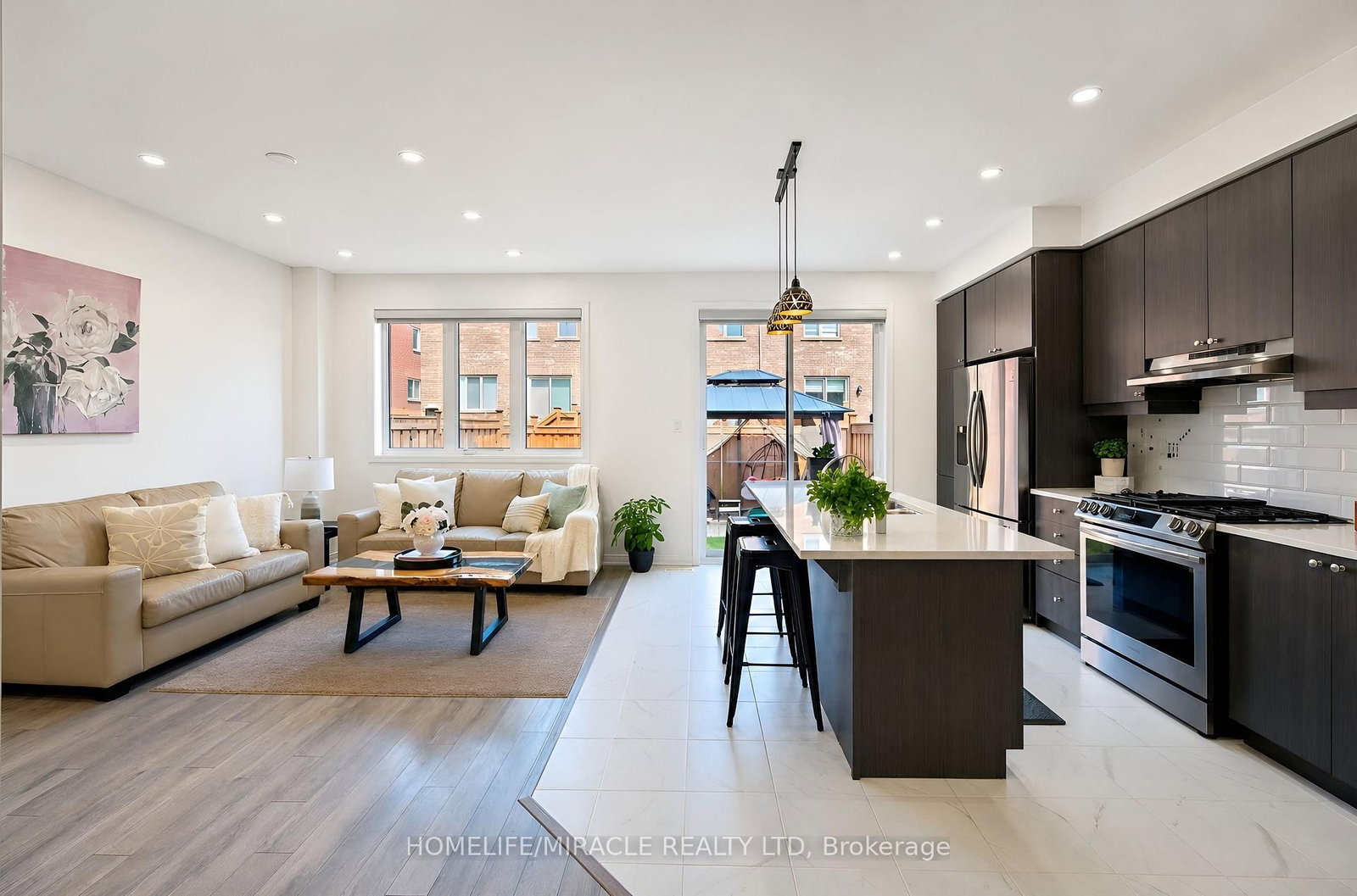 5 Sedgemoor Street • Whitby, ON photo 11