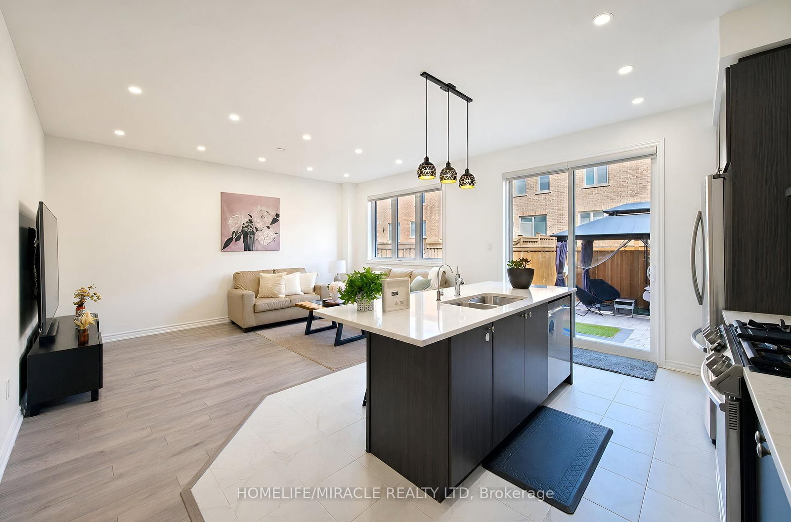 5 Sedgemoor Street • Whitby, ON photo 22