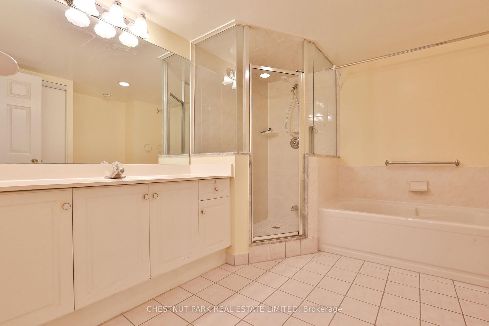 228 Bonis Avenue E • #2705 • Toronto, ON photo 32