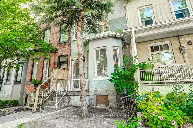 166 Munro Street