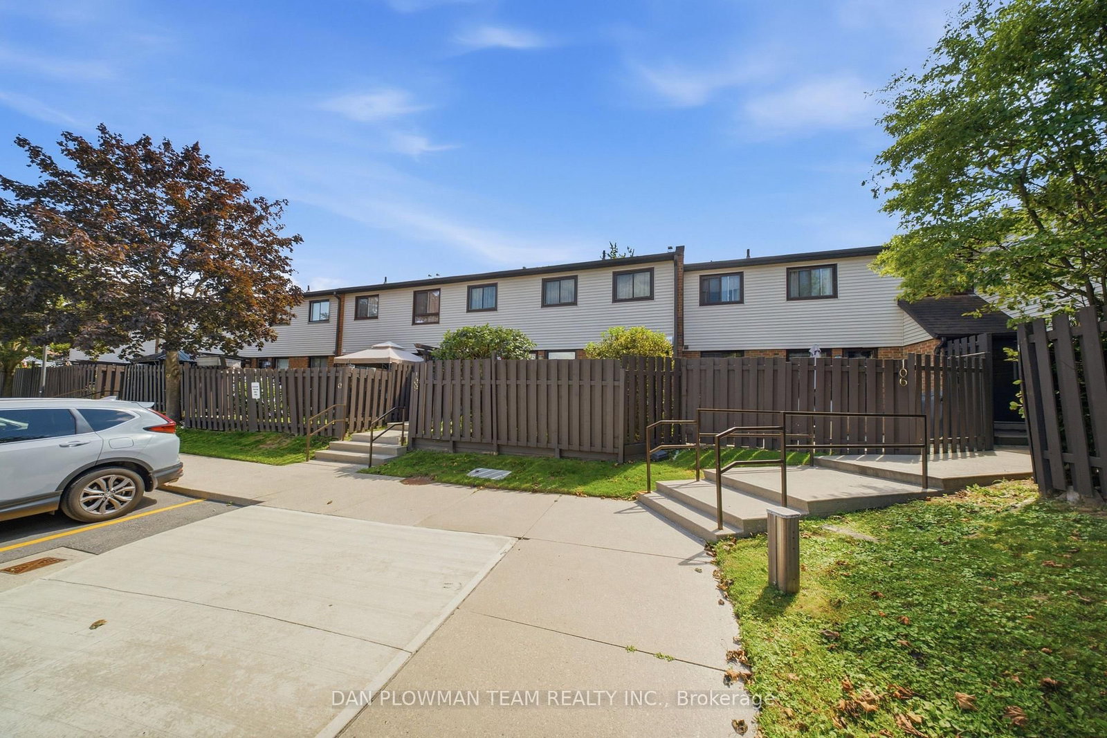 960 Glen Street • #108 • Oshawa, ON photo 2