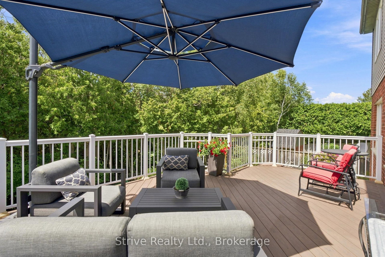 8 Rowland Court • Clarington, ON photo 44