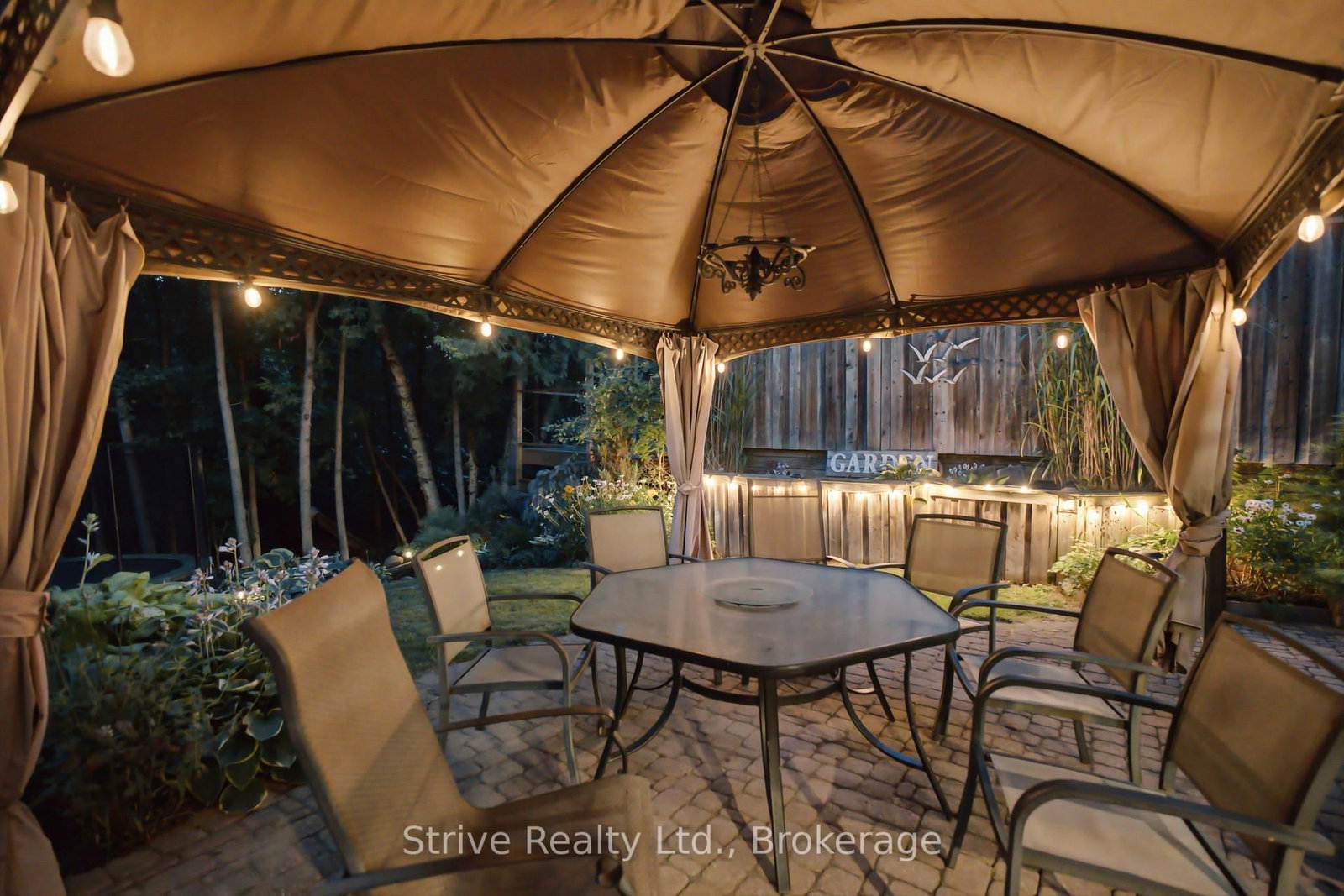 8 Rowland Court • Clarington, ON photo 48