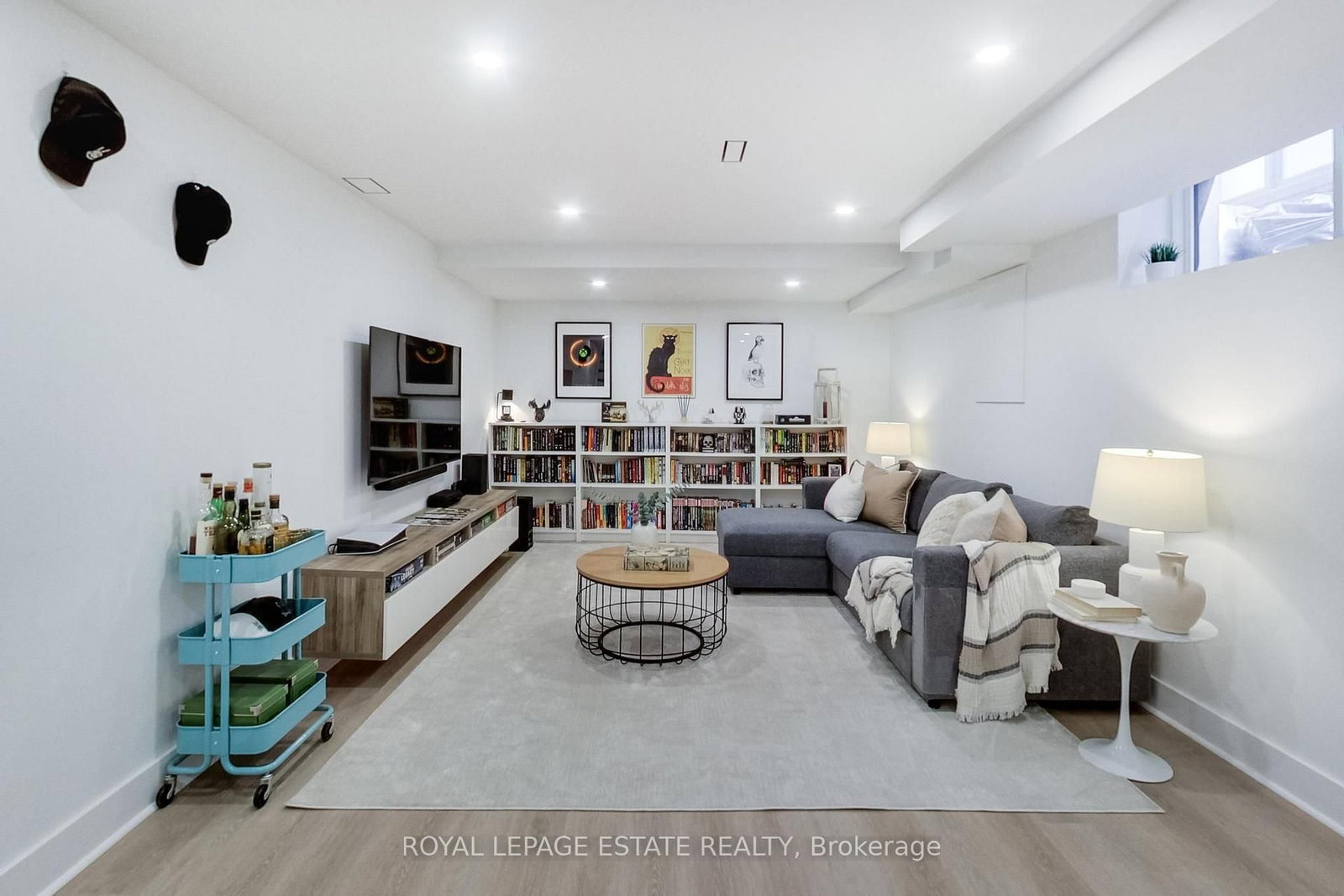 184 King Edward Avenue • Toronto, ON photo 19